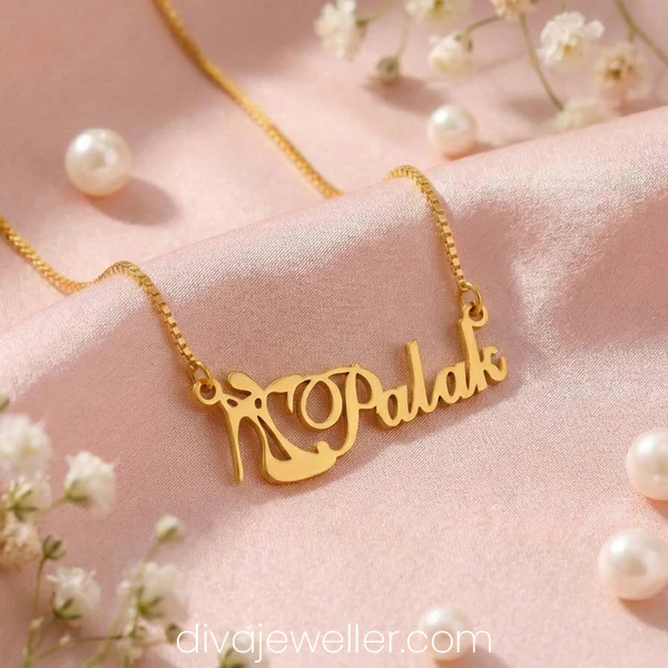 Single Name Necklace
